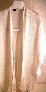 Gorgeous white shimmery cardigan/shawl  OS, new